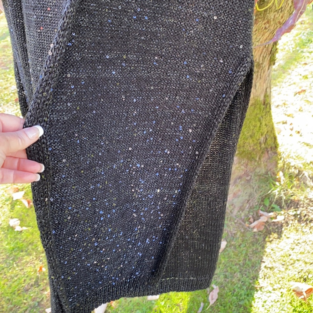 COPY - Black cardigan with detachable fur, with sequins - Picture 4 of 11